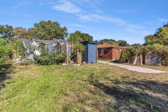 2267 MARBLE AVE, Memphis, TN 38108