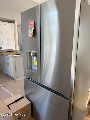 100 SE 43rd Street, Oak Island, NC 28465