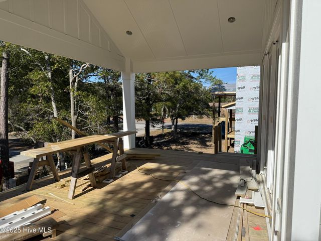 100 SE 43rd Street, Oak Island, NC 28465
