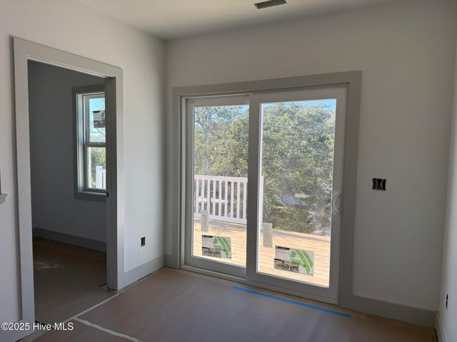 100 SE 43rd Street, Oak Island, NC 28465