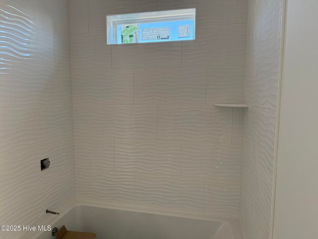 100 SE 43rd Street, Oak Island, NC 28465