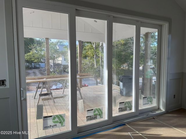 100 SE 43rd Street, Oak Island, NC 28465