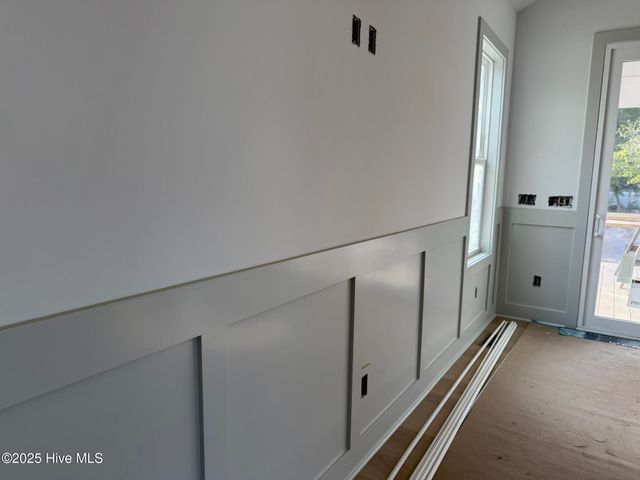 100 SE 43rd Street, Oak Island, NC 28465