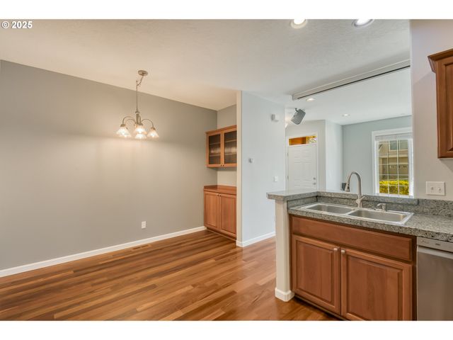 1619 Sw SAN MATEO Ter, Beaverton, OR 97003