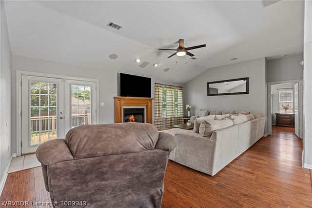 1920 Plum Creek Lane, Alma, AR 72921
