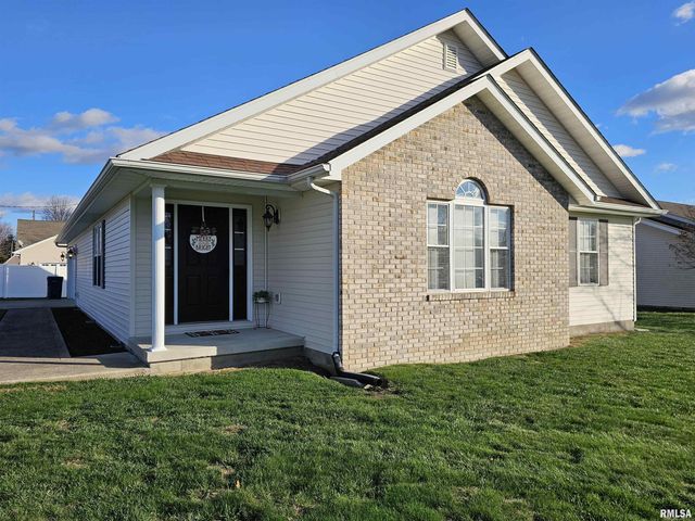 408 W BEACON Court, Mt Vernon, IL 62864