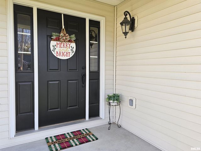 408 W BEACON Court, Mt Vernon, IL 62864