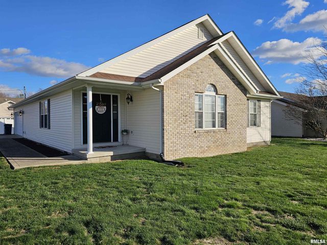 408 W BEACON Court, Mt Vernon, IL 62864