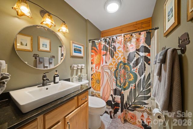 417 Garden Lane, Lake Lure, NC 28746