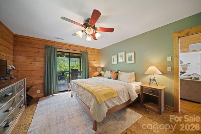417 Garden Lane, Lake Lure, NC 28746