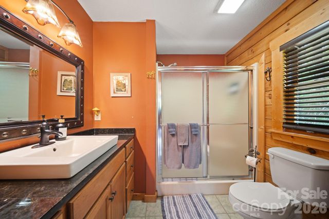 417 Garden Lane, Lake Lure, NC 28746