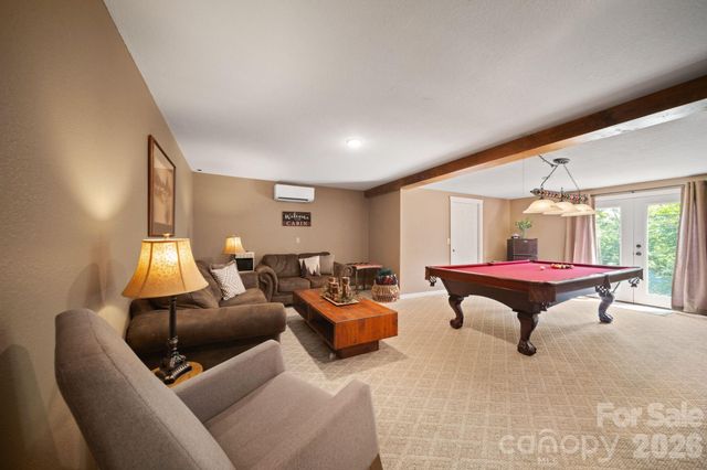 417 Garden Lane, Lake Lure, NC 28746
