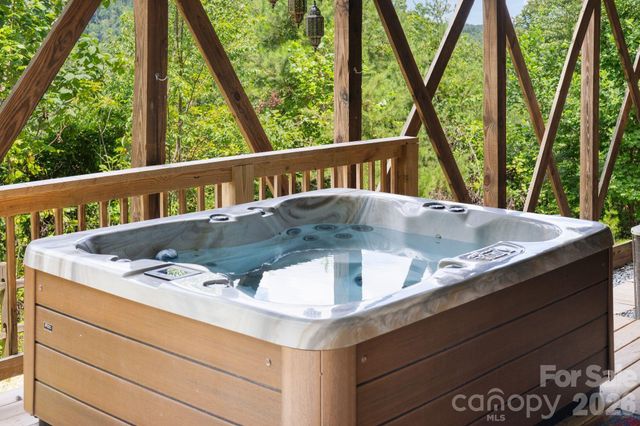 417 Garden Lane, Lake Lure, NC 28746