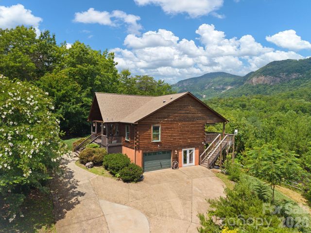417 Garden Lane, Lake Lure, NC 28746
