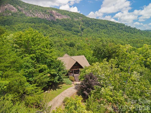 417 Garden Lane, Lake Lure, NC 28746