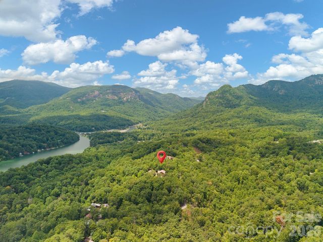 417 Garden Lane, Lake Lure, NC 28746
