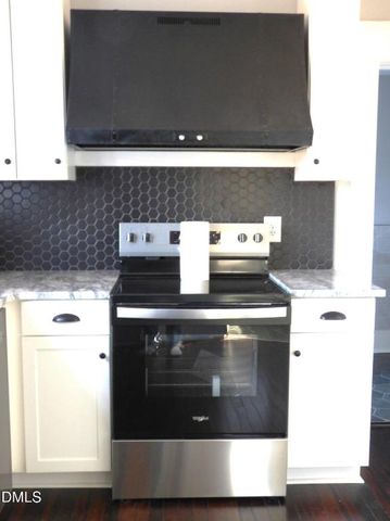 211 N Ninth Street, Mebane, NC 27302