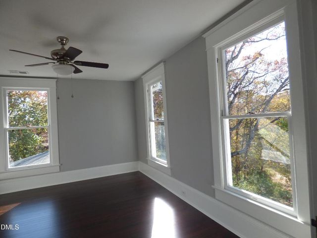 211 N Ninth Street, Mebane, NC 27302