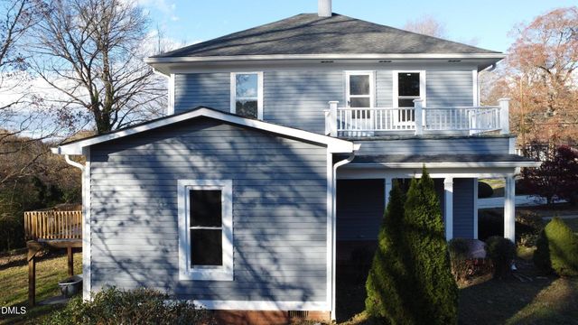 211 N Ninth Street, Mebane, NC 27302