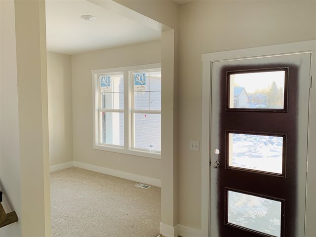 7873 Woodhurst Drive, Rockford, MI 49341