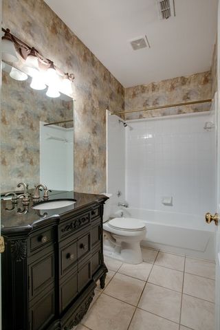 2221 Briary Trace Court, Lewisville, TX 75077