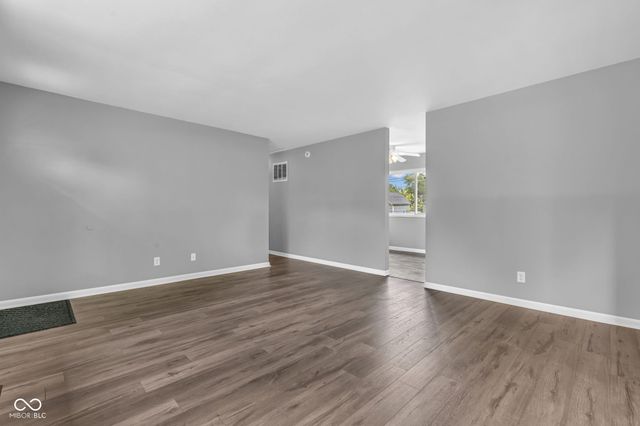3139 S Richardt, Indianapolis, IN 46239