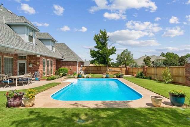8324 NW 128th Circle, Oklahoma City, OK 73142