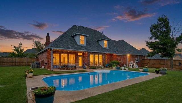 8324 NW 128th Circle, Oklahoma City, OK 73142