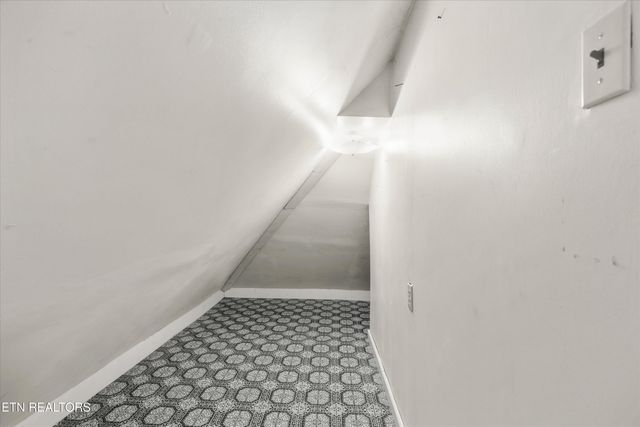 335 High Street, Jellico, TN 37762