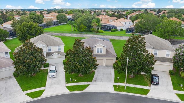 2634 DINVILLE STREET, Kissimmee, FL 34747