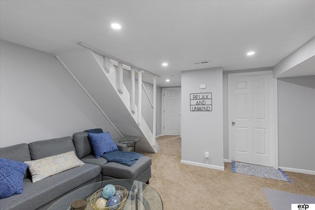 1414 N 30th Street, Omaha, NE 68131