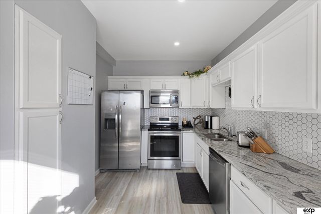 1414 N 30th Street, Omaha, NE 68131