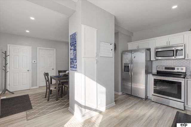 1414 N 30th Street, Omaha, NE 68131