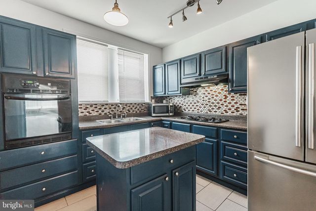 4735 TAMPA ST, Philadelphia, PA 19120