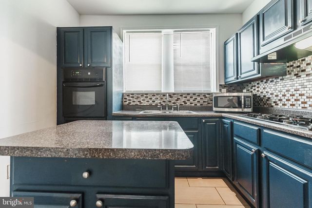 4735 TAMPA ST, Philadelphia, PA 19120