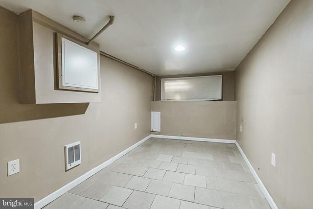 4735 TAMPA ST, Philadelphia, PA 19120