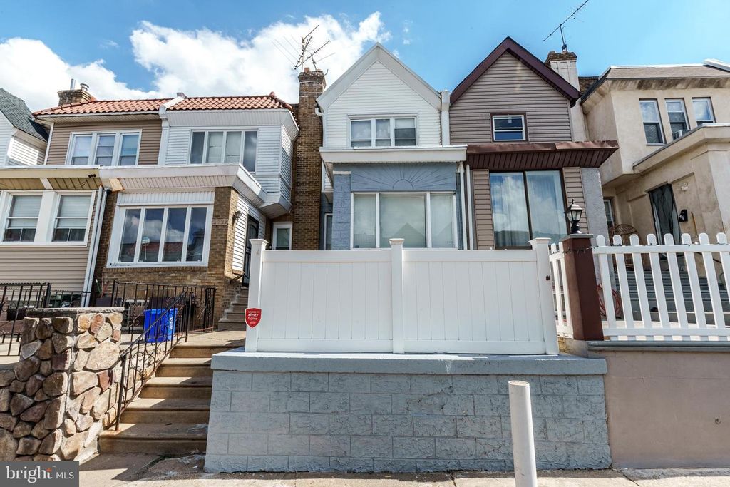 4735 TAMPA ST, Philadelphia, PA 19120