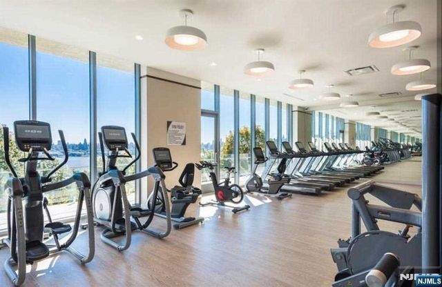 320 Adolphus Avenue 803, Cliffside Park, NJ 07010