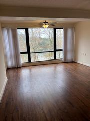 1800 Clairmont Lake A428, Decatur, GA 30033