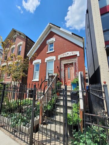 1636 W Augusta Boulevard, Chicago, IL 60622