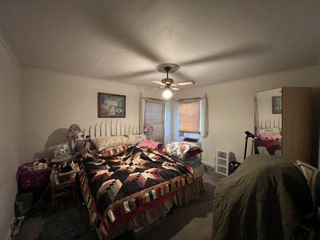 21 S Seymour Avenue, Mundelein, IL 60060