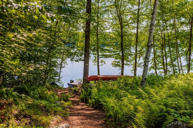 21 Shore Road, Grantham, NH 03753