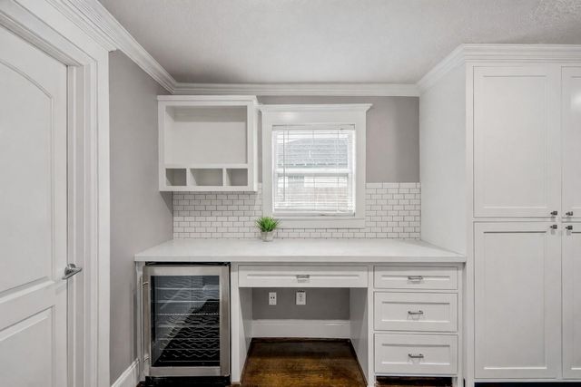 829 E 27th Street, Houston, TX 77009