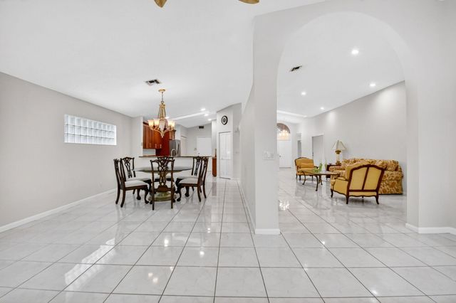 6345 Coral Reef Terrace, Boynton Beach, FL 33437