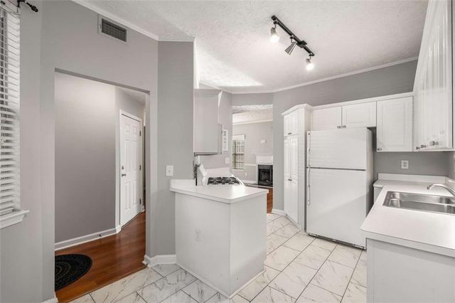 500 FRASER SE Street, Atlanta, GA 30312