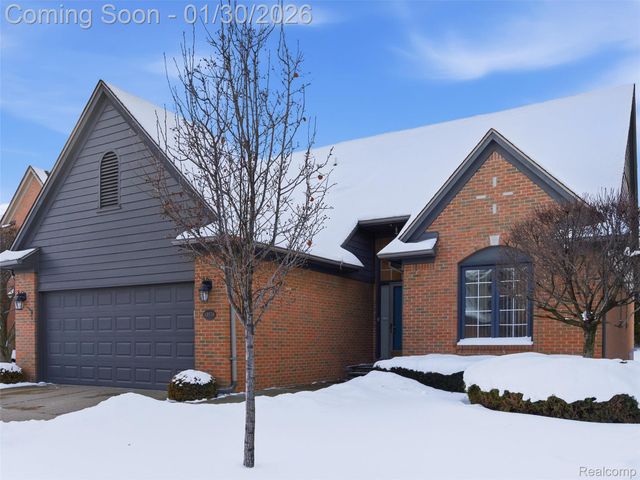 43579 Inglenook Court 38, Sterling Heights, MI 48314