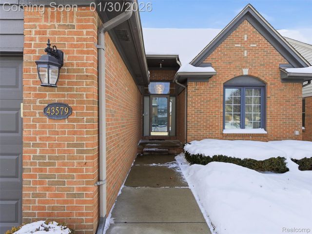 43579 Inglenook Court 38, Sterling Heights, MI 48314