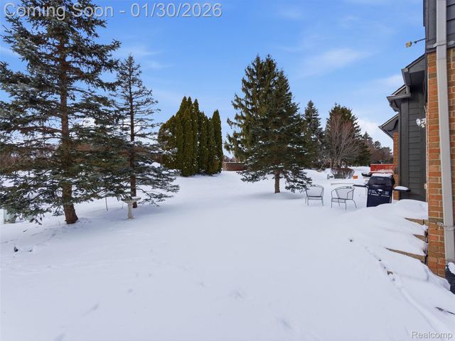 43579 Inglenook Court 38, Sterling Heights, MI 48314