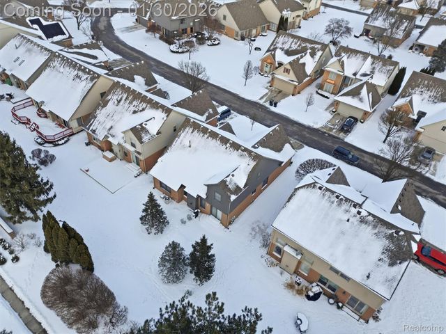 43579 Inglenook Court 38, Sterling Heights, MI 48314