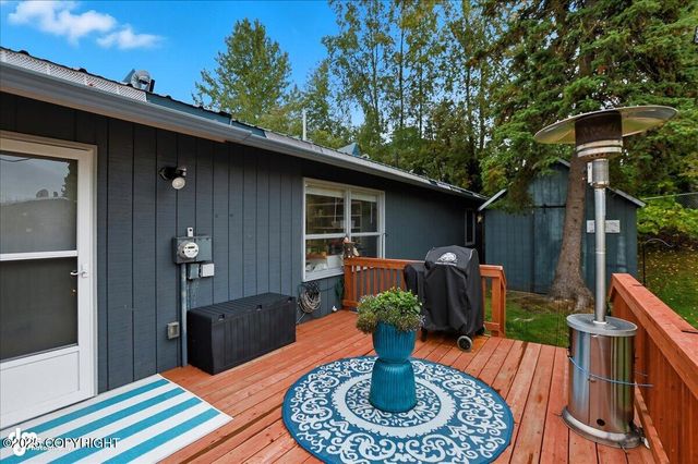 334 Fern Lane, Anchorage, AK 99504
